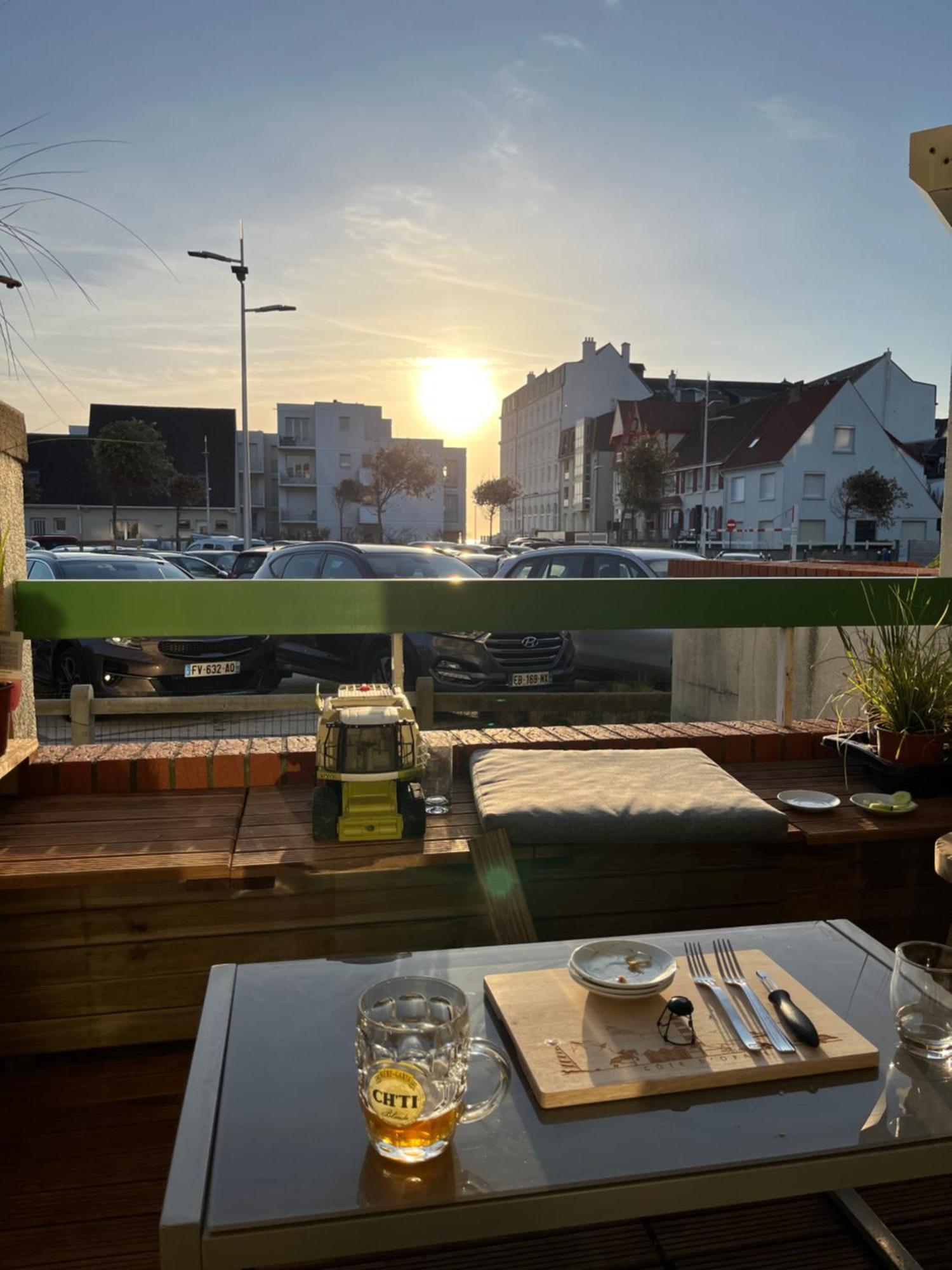 Agreable Appartement Et Terrasse A 2 Pas De La Mer Wimereux Ngoại thất bức ảnh